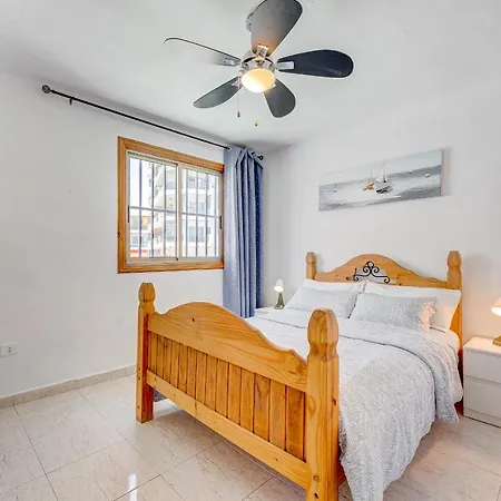 Front Ocean Aircon Cristianos Unique Appartamento